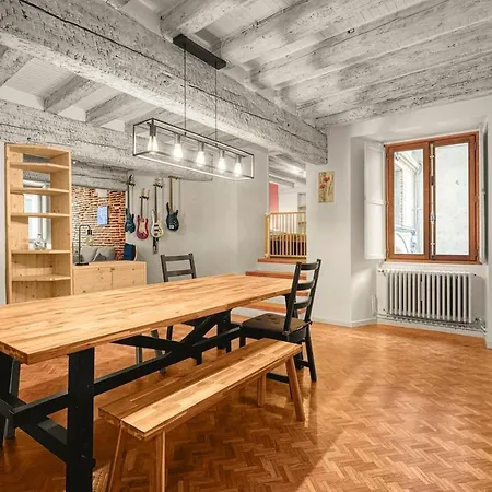 Le Loft Des Artistes Apartmán